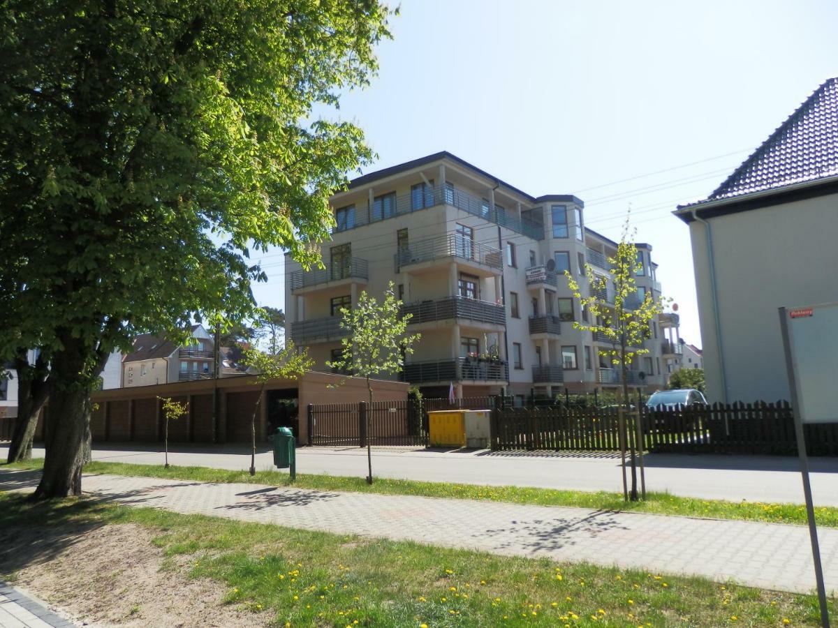 Apartament Maja Dziwnow Exterior photo