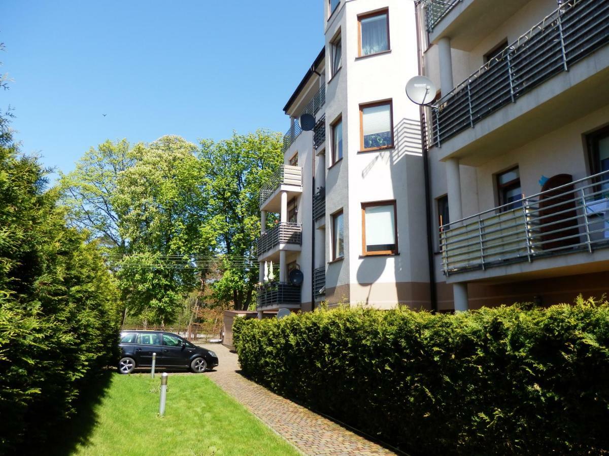 Apartament Maja Dziwnow Exterior photo